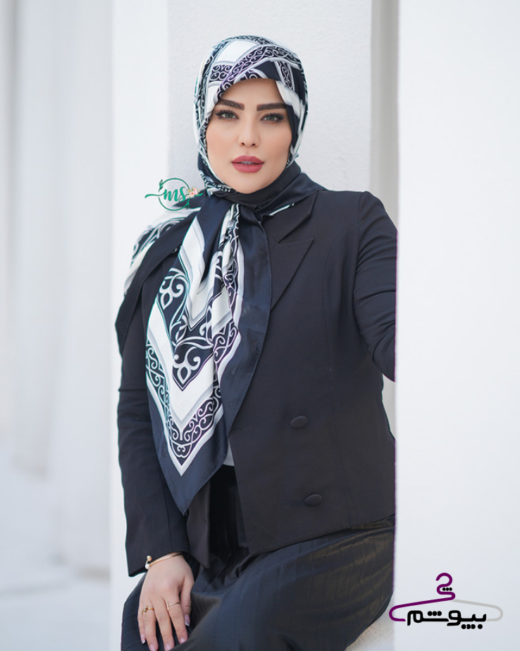 روسری ابریشم ژاکارد اکر طرح کلاسیک رنگ مشکی نقره ای